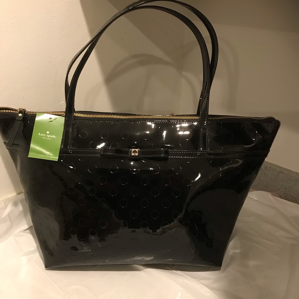 NEW Kate Spade Glossy Black patent leather  LargeTote Bag with gold zipper